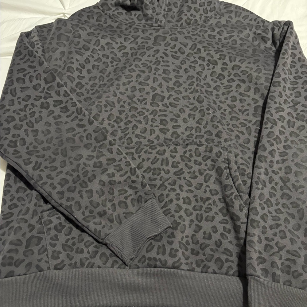 Gray Leopard Print Pullover Sweater
